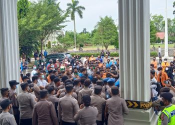 Kunjungan Presiden, Diwarnai Demo Mahasiswa Jambi