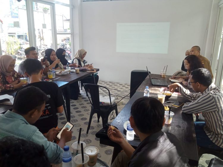 Program IESR, Akselerasi Pemanfaatan Energi Terbarukan