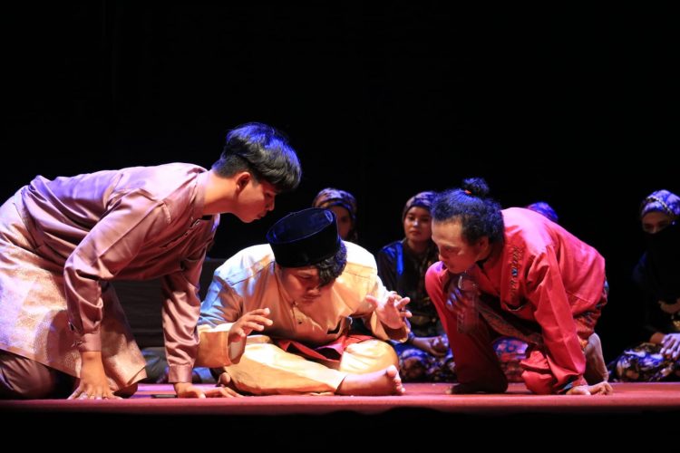 FSMJ Tampilkan Teater, Ceritakan Sungai Batanghari